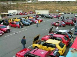 �p�h�b�N�̗l�q