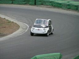 �t�F�X�^�A�^�b�N�𑖂�`���N�G�`�F���g�i�H�j