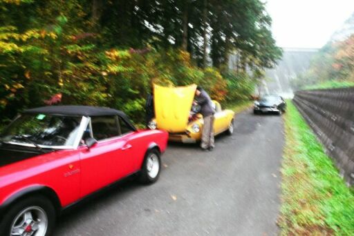 ���h�������y���V�����̑O�ŁB